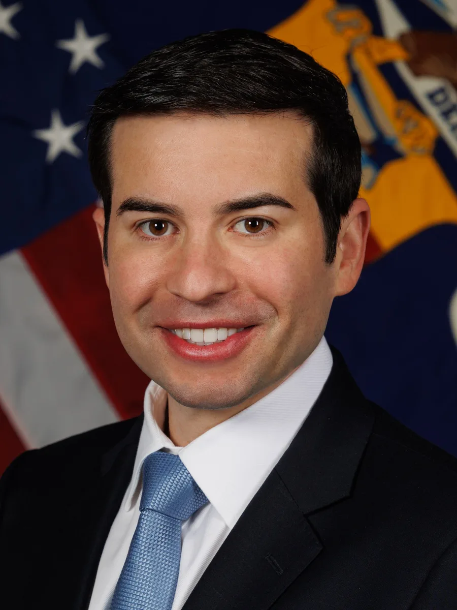 Official portrait of Acting Secretary of Labor Keith Sonderling