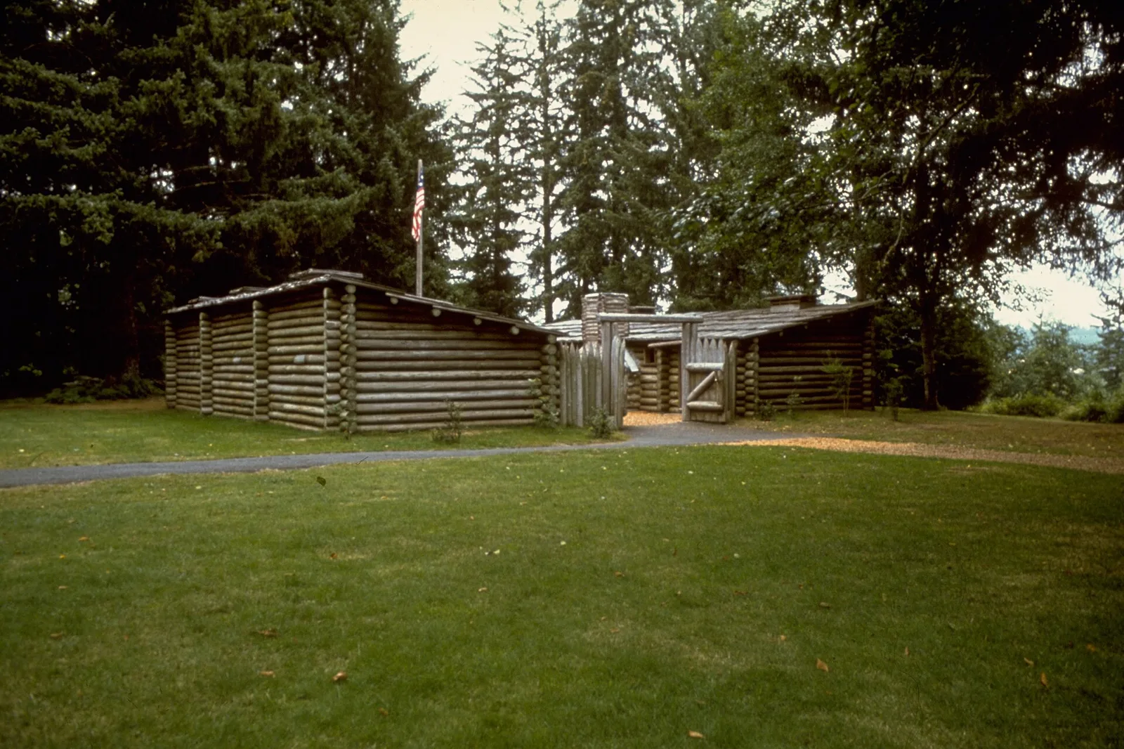 Reconstrucción de Fort Clatsop cerca de Astoria, Oregón