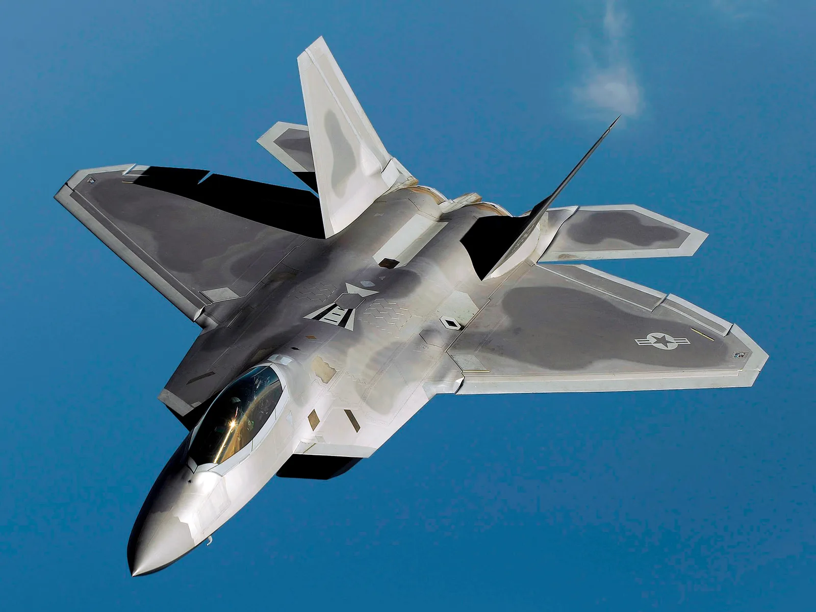 The F-22 and the Fifth Generation