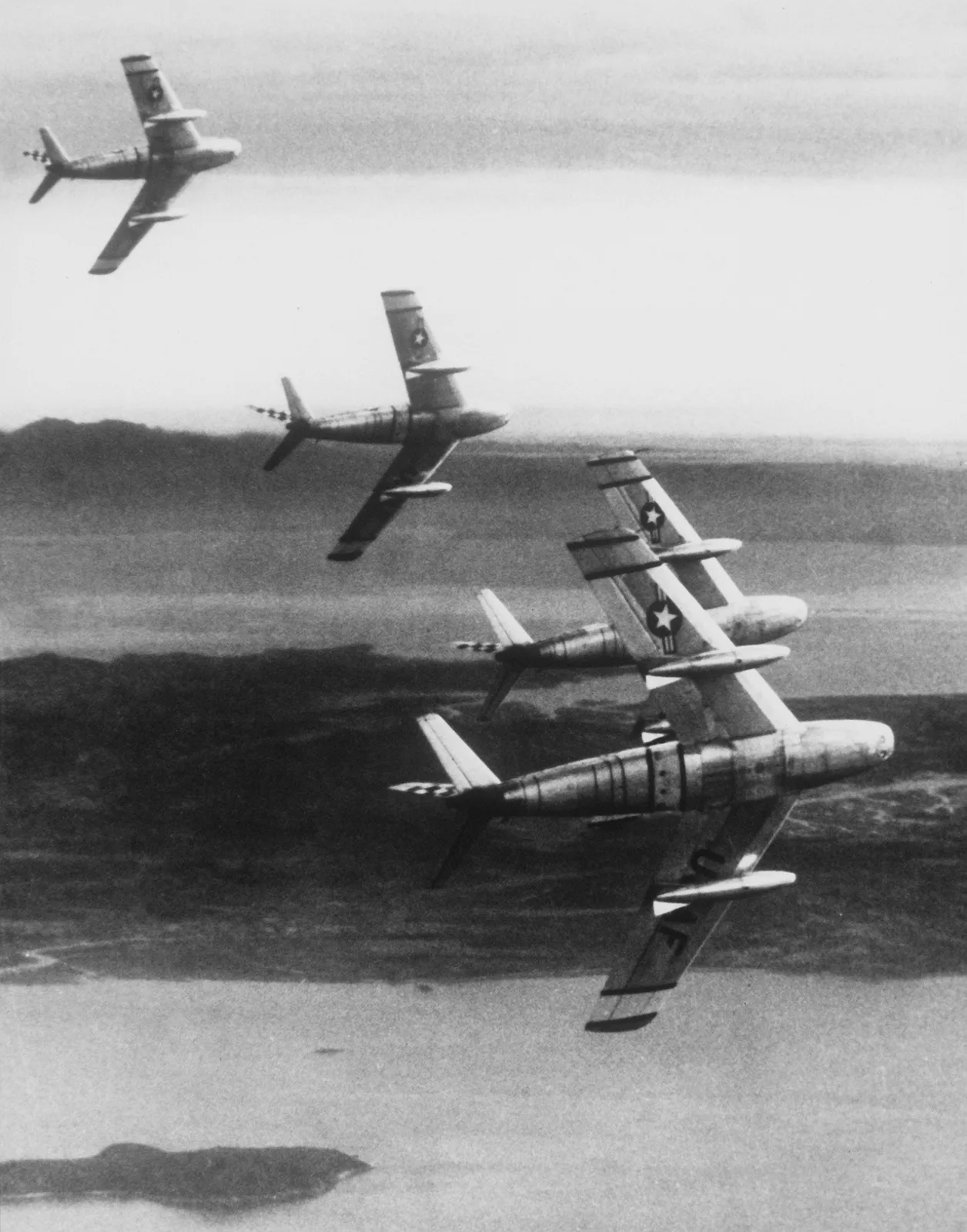 Korea: The First Jet-Versus-Jet War