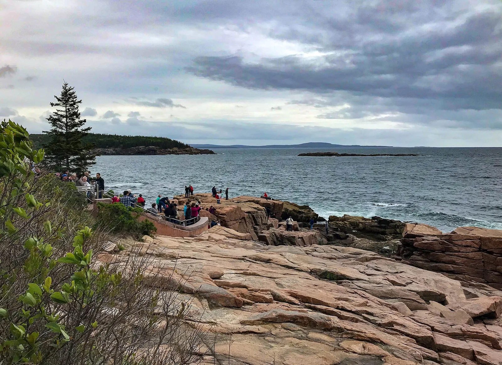 Thunder Hole and rocky Atlantic coastline at Acadia National Park, Maine